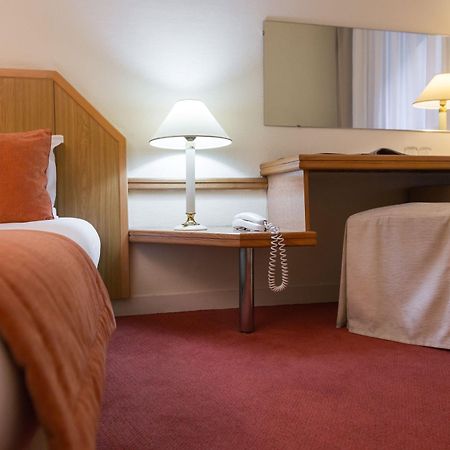 โฮเต็ล เฟอร์เท็ล อีทอยล์ Hotel ปารีส ภายนอก รูปภาพ