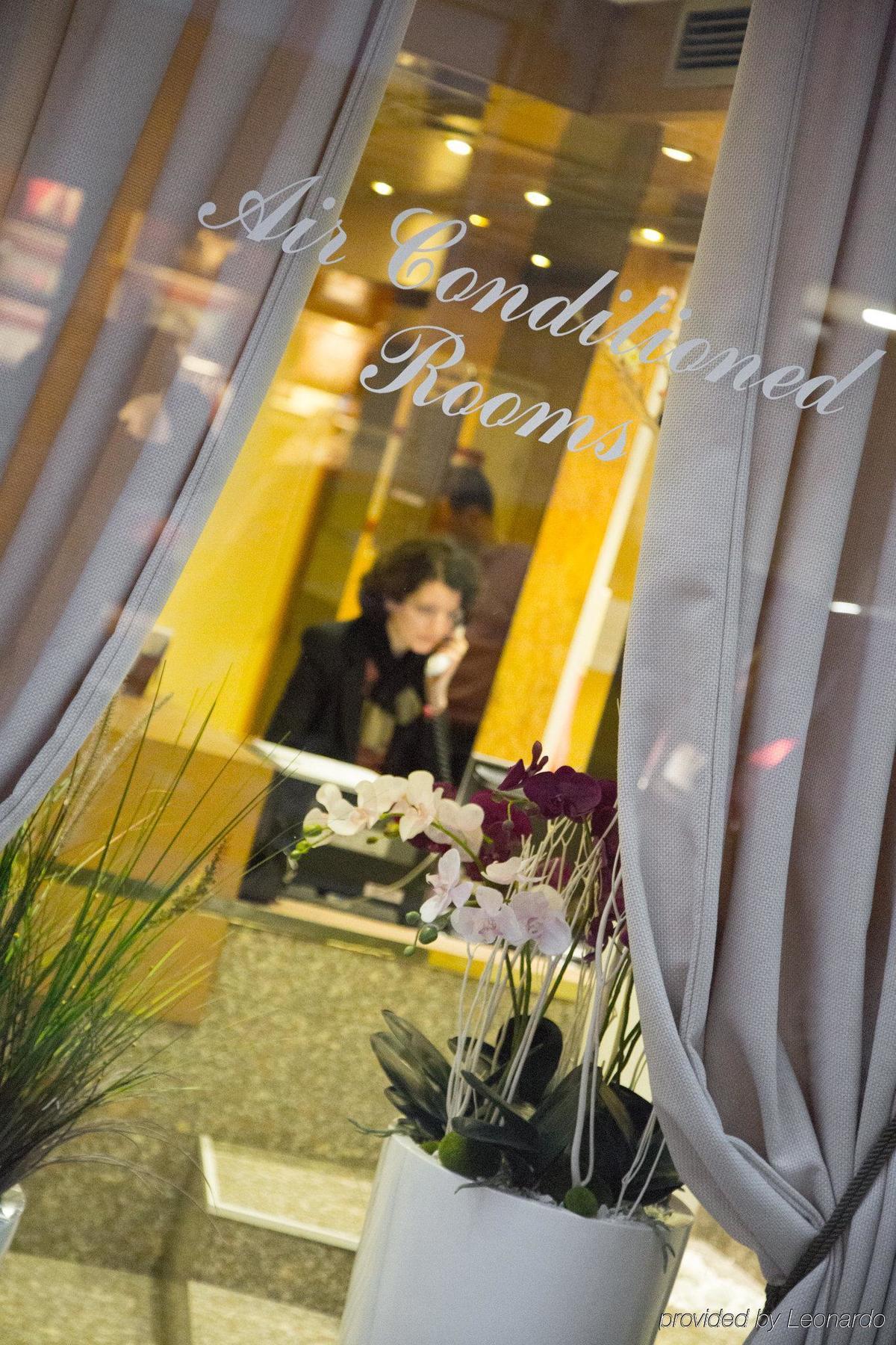 โฮเต็ล เฟอร์เท็ล อีทอยล์ Hotel ปารีส ภายนอก รูปภาพ